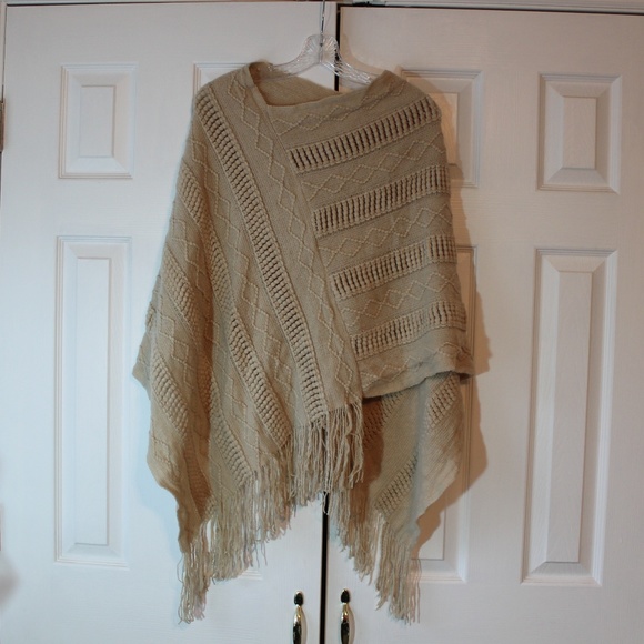 Sweaters - Beige Sweater Poncho Top